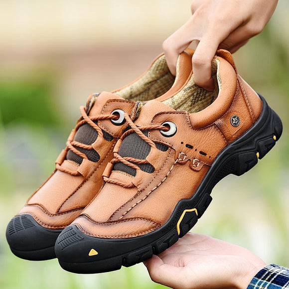 Men Top Quality Genuine Leather Hiking Shoes